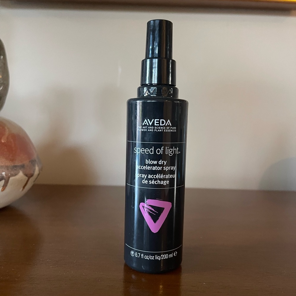 New Aveda SPEED OF LIGHT BLOW DRY ACCELERATOR SPRAY